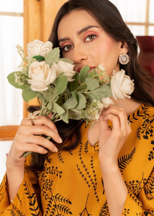 Petal Design 2-Piece Suit –